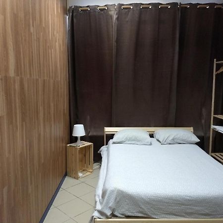 Melaya Budget Hostel 파로 외부 사진