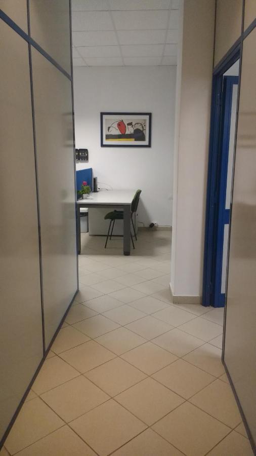 Melaya Budget Hostel 파로 외부 사진