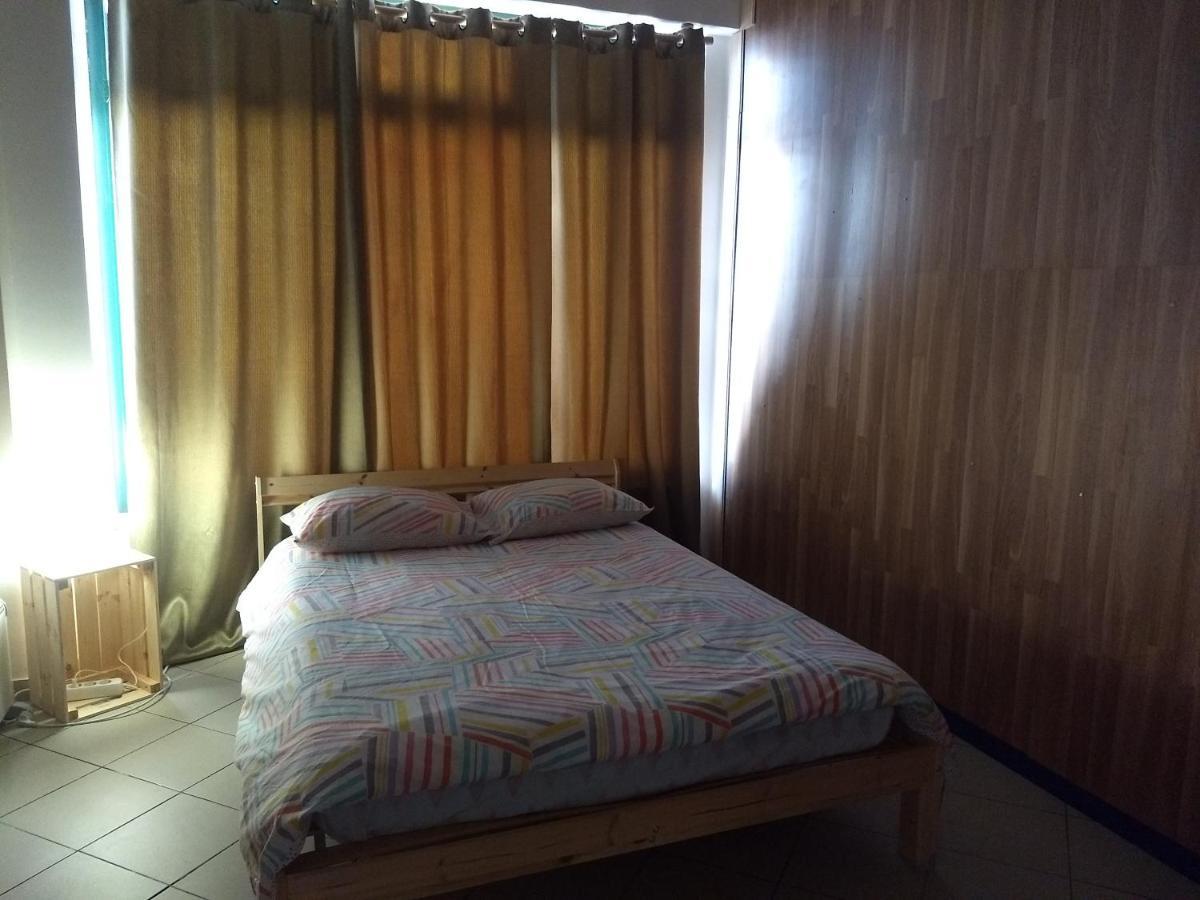 Melaya Budget Hostel 파로 외부 사진